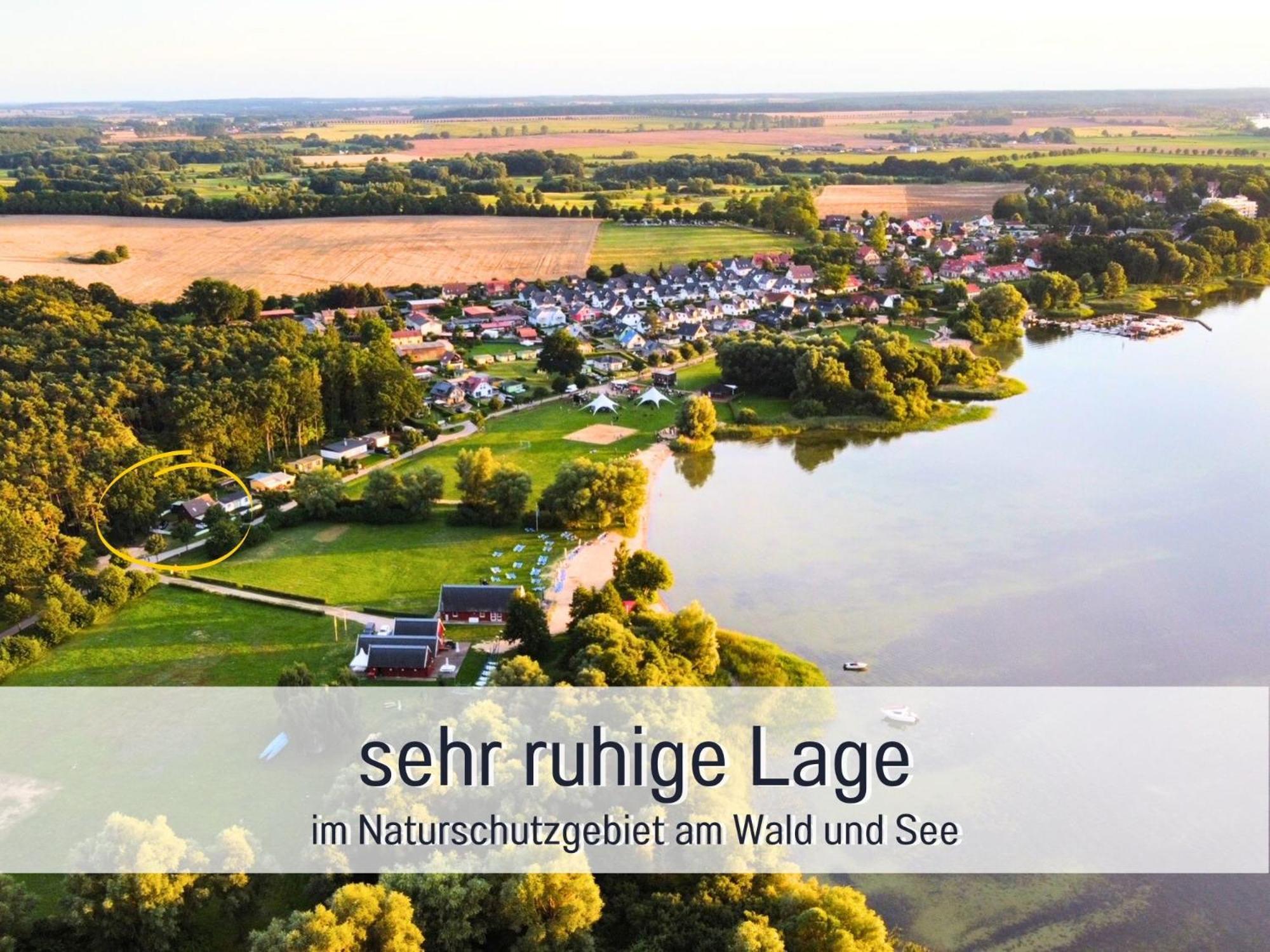 Strandhaus Mathea - Ruhige Lage Direkt Am Fleesensee - Parkplatz, Kamin, Sauna - Familienfreundlich Unter Göhren エクステリア 写真